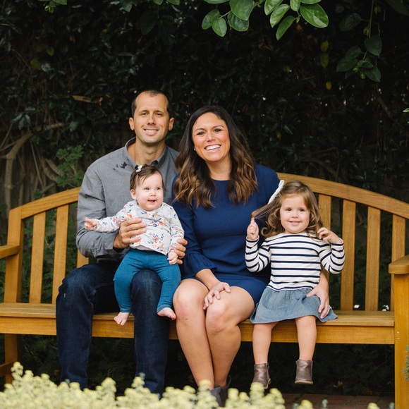 Meet your posher, Danica - Picture 2 of 4